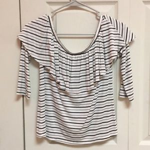 american eagle t-shirt